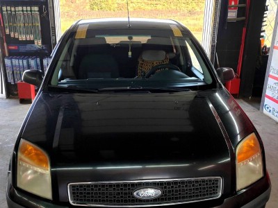 Автостекло Ford Fusion 2002-2012