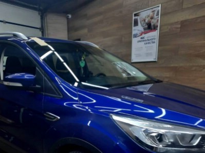 Установка лобового стекла Ford Kuga 2012-2019