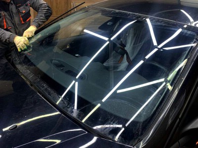 Установка лобового стекла Ford Mondeo 2009-