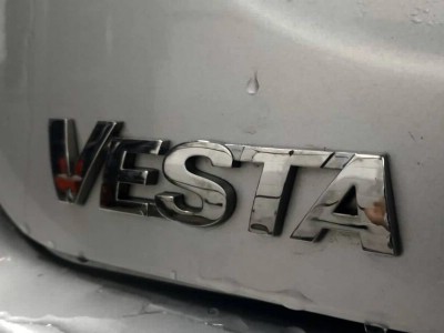 Установка лобового стекла Lada Vesta 2015-