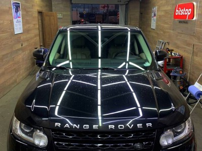 Установка лобового стекла Land Rover Range Rover Sport 2013-2022