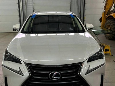 Установка лобового стекла Lexus NX200T 2014-2022