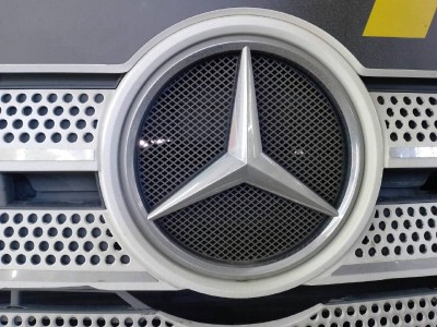 Установка лобового стекла Mercedes-Benz Actros 2012-