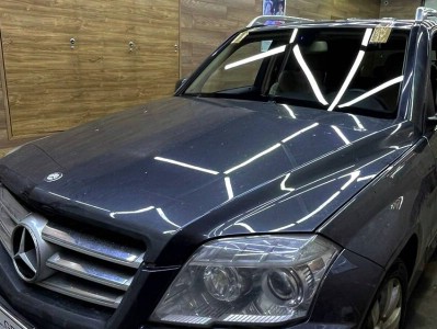 Установка лобового стекла Mercedes GLK X204 2008-2012