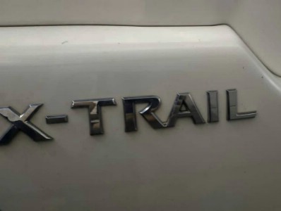 Установка лобового стекла Nissan X-Trail T31 -