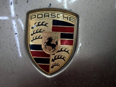 Установка лобового стекла Porsche Cayenne 2017-