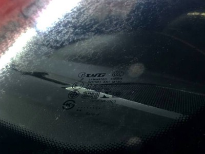 Установка лобового стекла Porsche Panamera 2009-2016