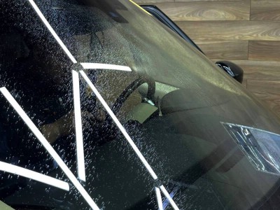 Установка лобового стекла Range Rover IV L405 2012-2017
