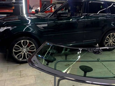 Установка лобового стекла Range Rover Sport Ranger 5D 2013-