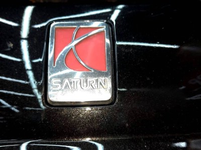 Установка лобового стекла Saturn 2003-