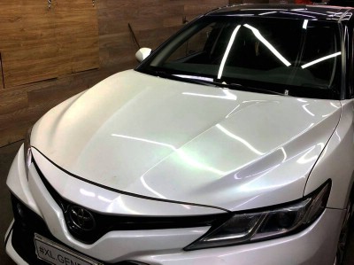 Установка автостекла Toyota Camry -