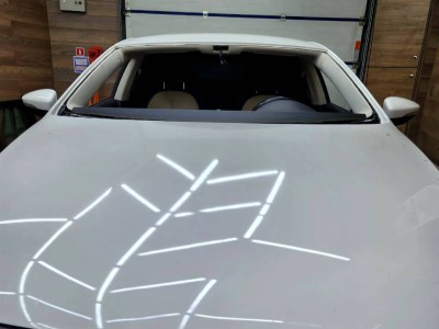 Установка лобового стекла Volkswagen Passat C 2008-2017