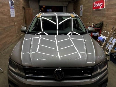 Установка лобового стекла Volkswagen Tiguan II 2016-2020