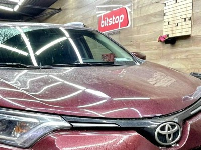 Установка лобового стекла Toyota RAV 4