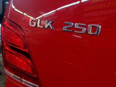 Установка заднего стекла Mercedes-Benz GLK X204 2008-2015